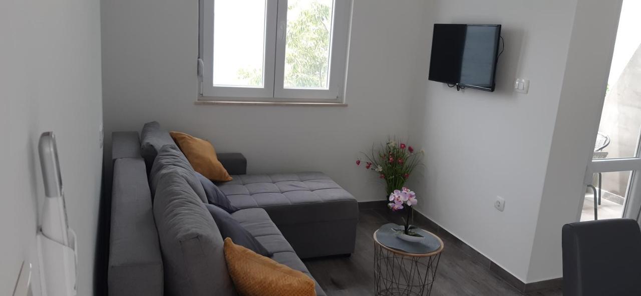 Apartmani Antea Starigrad Paklenica Εξωτερικό φωτογραφία